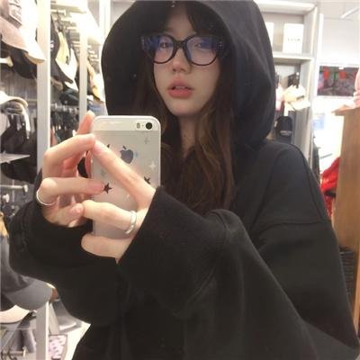 女猫 高清封面